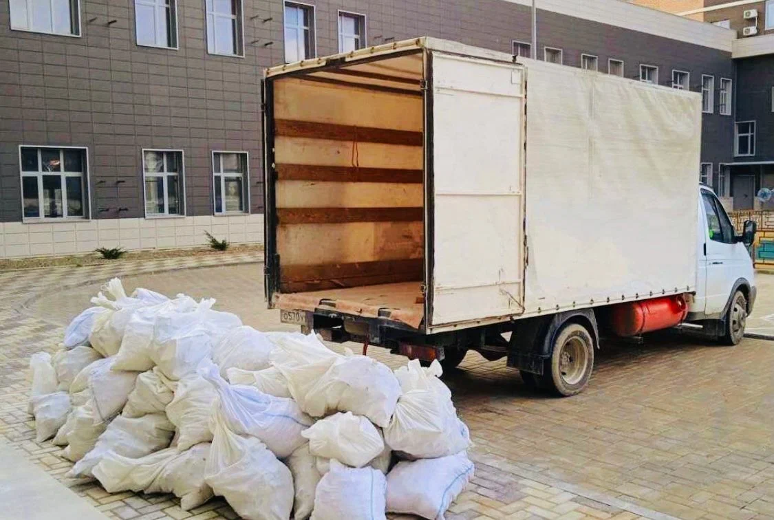 Вывоз строительного мусора из новостроек в Сестрорецке в октябре