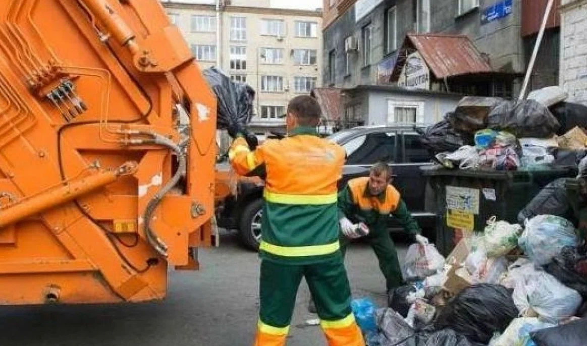 Срочный вывоз мусора в Сестрорецке от ПроМусор — заказ день в день от 2921 руб., грузчики, цена